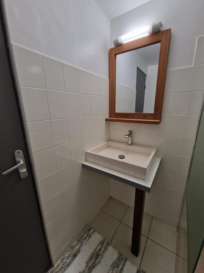 Studio Renove Au Coeur De Sainte Anne Bagian luar foto